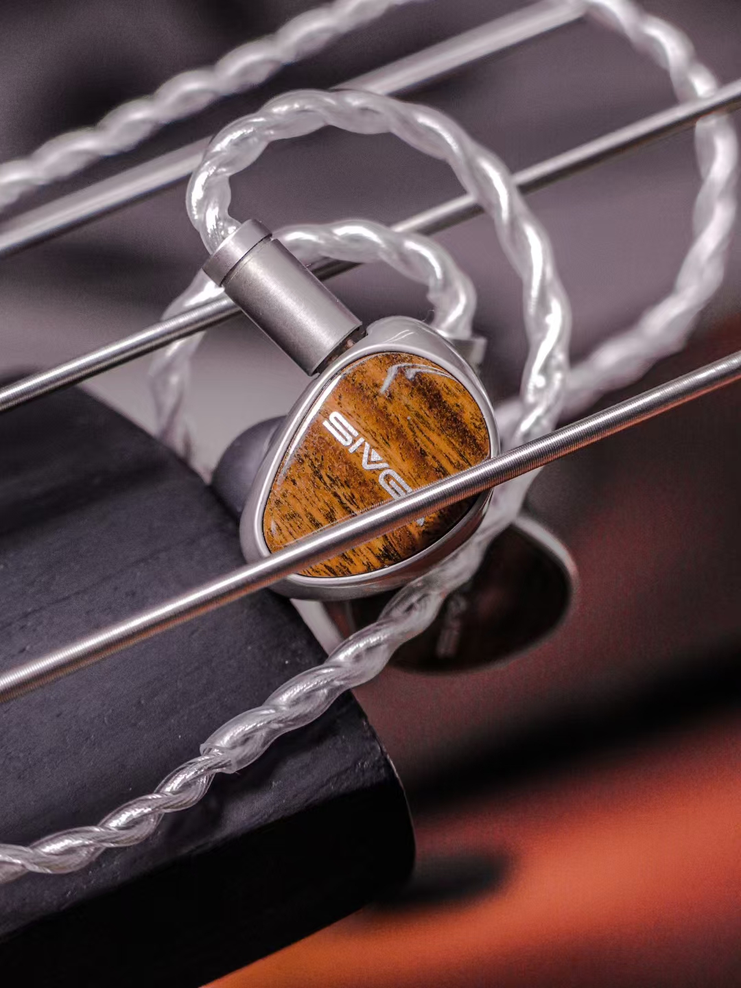 SIVGA QUE UTG, IEM cableado con diafragma dinámico de vidrio plano - Imagen 3